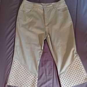 Women's Green Capris with Eyelet Detail